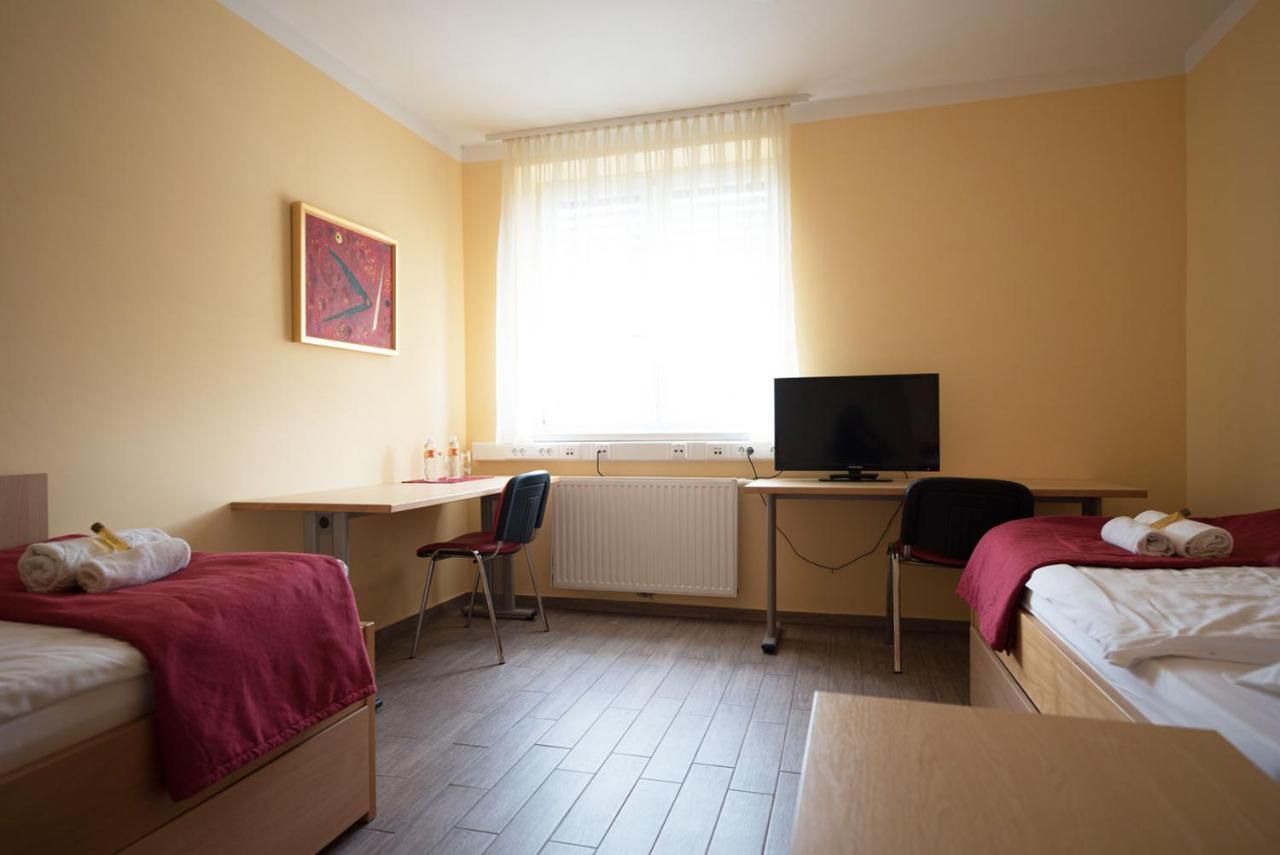 S Hotel Marburgo Esterno foto
